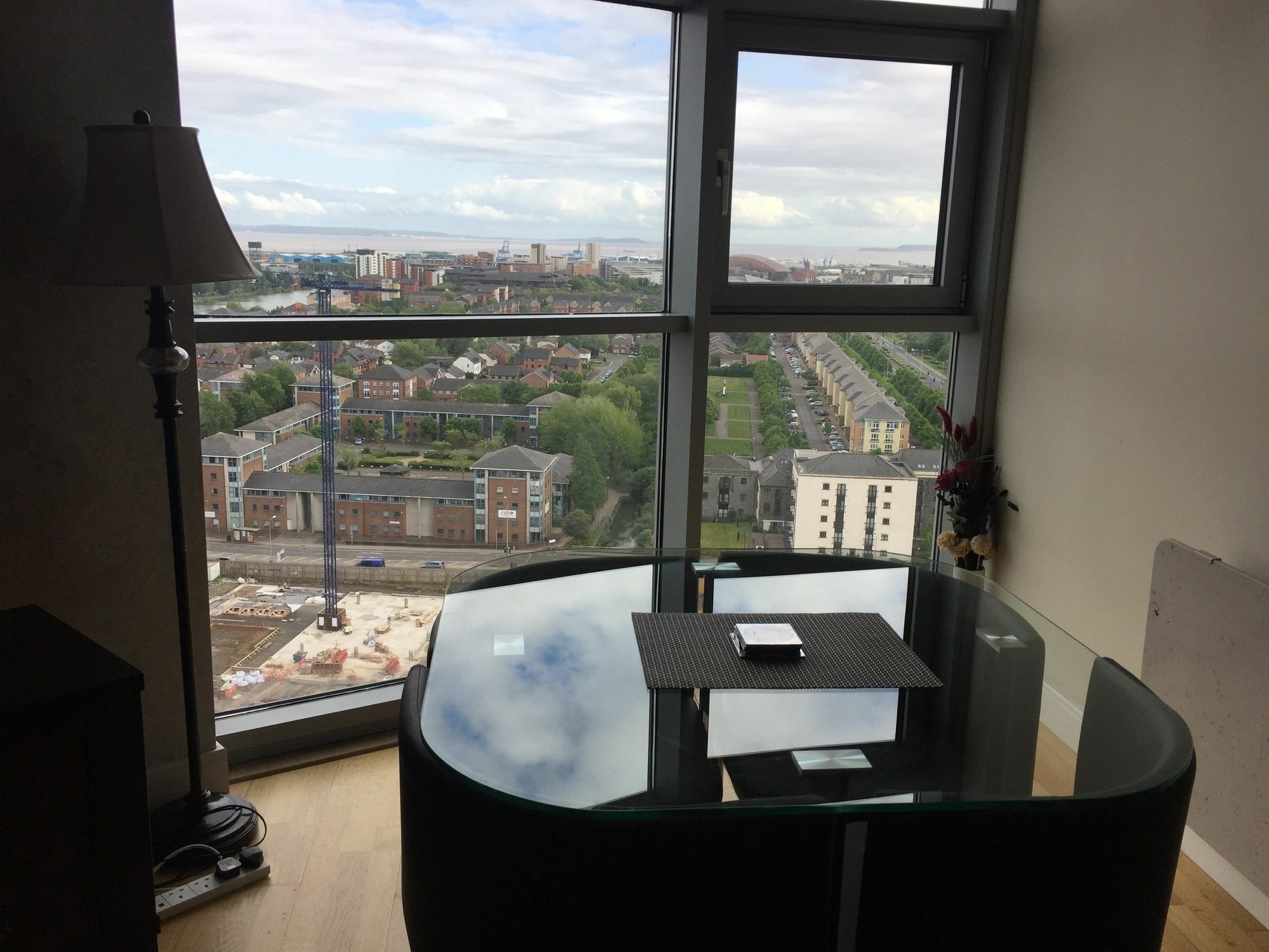 High View Serviced Apartment Cardiff Exterior foto